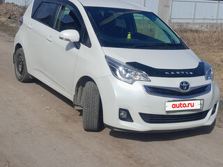 2014 Toyota Ractis II, белый, 1150000 рублей, вид 2