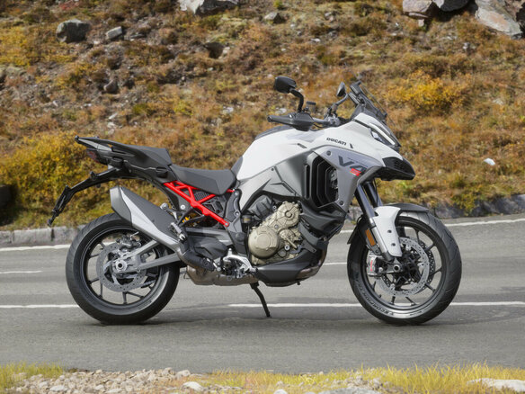 2026 Ducati Multistrada V4, белый, 3150000 рублей - вид 1