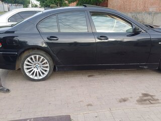 2002 BMW 7 серии 735i IV (E65/E66), чёрный, 650000 рублей, вид 5