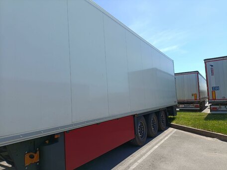 2021 Schmitz Cargobull SKO, белый, 5475563 рублей, вид 3