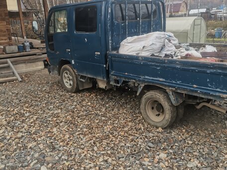 1995 Nissan Atlas, синий, 500000 рублей, вид 2