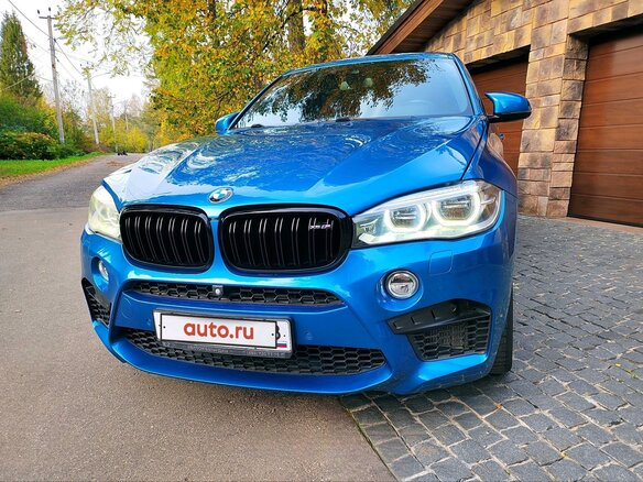 2015 BMW X6 M II (F86), голубой, 5000000 рублей - вид 16
