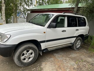 2001 Toyota Land Cruiser 105 100 Series, белый, 1650000 рублей, вид 4