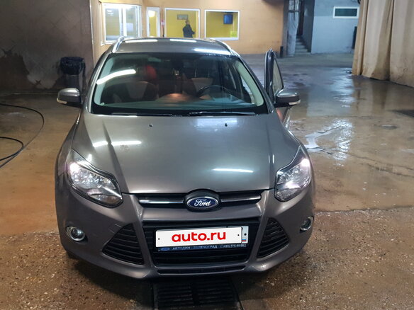 2013 Ford Focus III, коричневый, 900000 рублей - вид 1