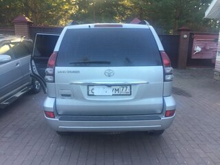2008 Toyota Land Cruiser Prado 4-speed 120 Series Рестайлинг, серебристый, 2500000 рублей, вид 2