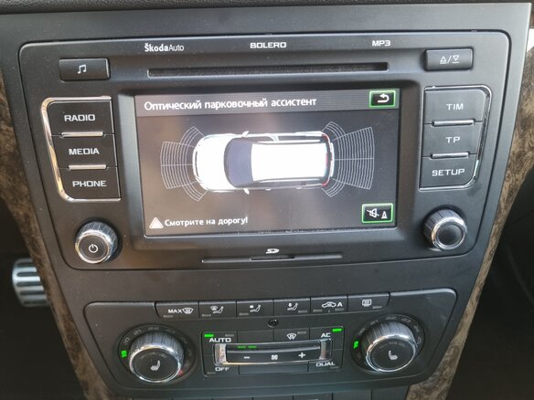 2012 Skoda Yeti I, красный, 1430000 рублей - вид 15