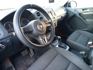 2011 Volkswagen Tiguan I Рестайлинг, чёрный, 1200000 рублей, вид 4
