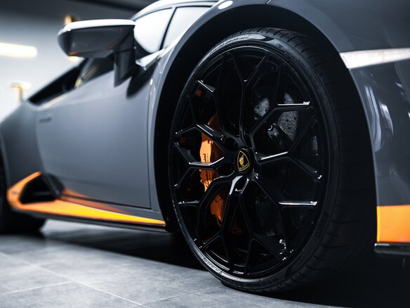 2020 Lamborghini Huracán I Рестайлинг, серый - вид 16