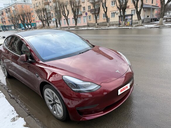 2021 Tesla Model 3 Long Range I, красный, 3400000 рублей - вид 1