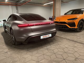 2021 Porsche Taycan 4S I, красный, 10200000 рублей, вид 4
