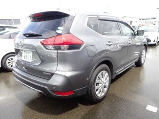 2020 Nissan X-Trail III Рестайлинг, серый, 2370000 рублей, вид 3