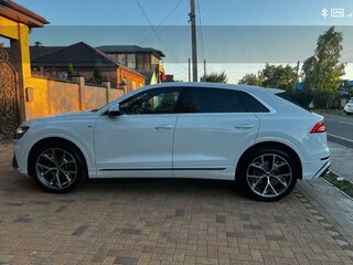 2018 Audi Q8 55 TFSI I (4M), белый, 5740000 рублей, вид 5