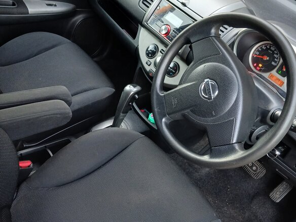 2007 Nissan Note I, красный, 505000 рублей - вид 8