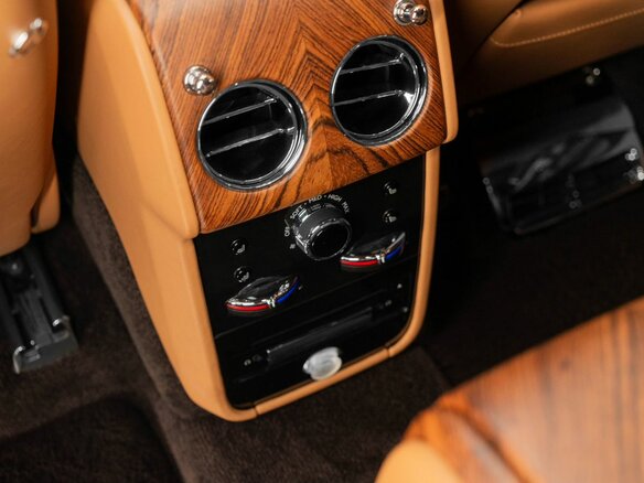 2019 Rolls-Royce Cullinan I (Series I), чёрный, 28990000 рублей - вид 27
