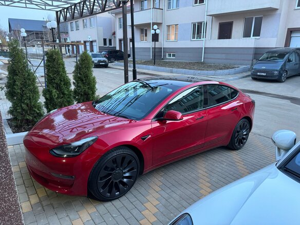 2021 Tesla Model 3 Performance I, красный, 2500000 рублей - вид 7
