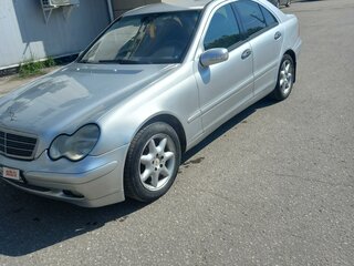 2002 Mercedes-Benz C-Класс 180 II (W203), серебристый, 580000 рублей, вид 1
