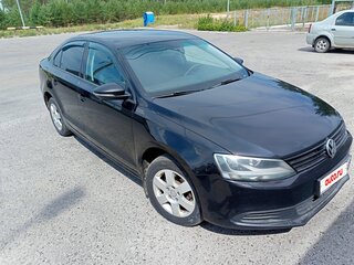 2013 Volkswagen Jetta VI, чёрный, 890000 рублей, вид 3