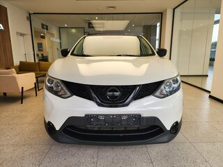 2017 Nissan Qashqai II, белый, 1400000 рублей, вид 2
