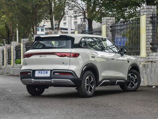 2026 BYD Yuan Up 45.12 kWh, серый, 2600000 рублей, вид 2