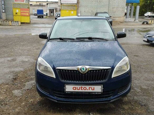 2011 Skoda Fabia II Рестайлинг, синий, 510000 рублей