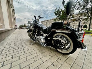 2013 Harley-Davidson Softail Deluxe, чёрный, 1801000 рублей, вид 3