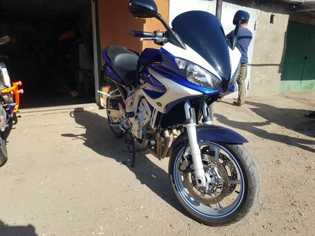2005 Yamaha FZ6, синий, 460000 рублей, вид 3