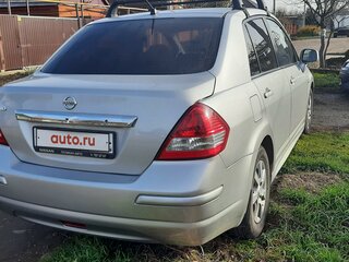 2012 Nissan Tiida I Рестайлинг, серебристый, 820000 рублей, вид 5