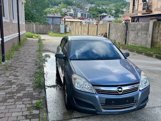 2007 Opel Astra H Рестайлинг, серый, 650000 рублей, вид 3