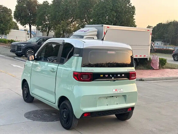2023 Wuling Mini EV 9 kWh II, зелёный, 700000 рублей - вид 7