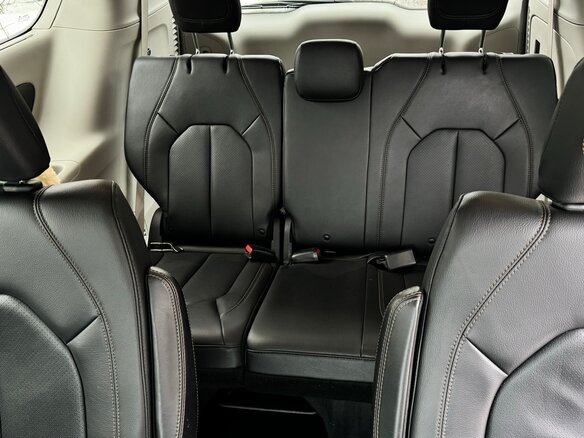 2019 Chrysler Pacifica RU, чёрный, 2540000 рублей - вид 11