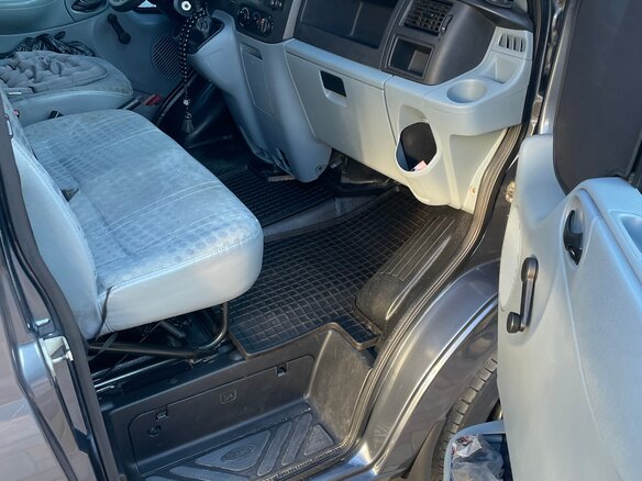 2007 Ford Transit, серый, 2500000 рублей - вид 7
