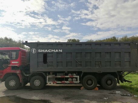 2023 Shacman (Shaanxi) X3000, красный, 6500000 рублей, вид 2