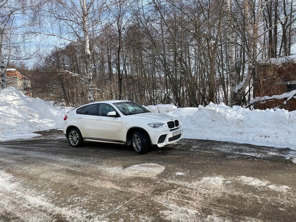 2013 BMW X6 35i I (E71) Рестайлинг, белый, 2800000 рублей - вид 10