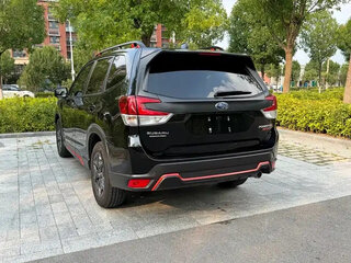 2022 Subaru Forester V Рестайлинг, чёрный, 2523555 рублей, вид 4
