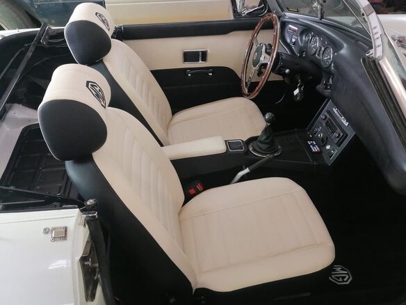 1970 MG MGB, белый, 3200000 рублей - вид 6