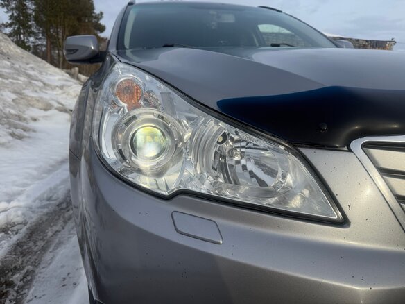 2010 Subaru Outback IV, серебристый, 1280000 рублей - вид 3