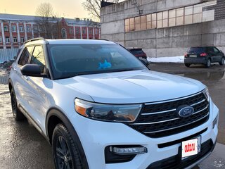 2021 Ford Explorer VI, белый, 3449000 рублей, вид 3