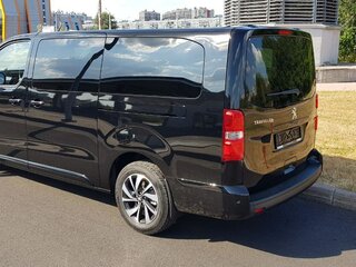 2021 Peugeot Traveller Long I, чёрный, 4150000 рублей, вид 3