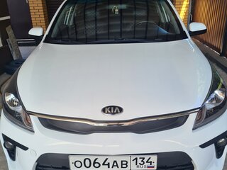 2019 Kia Rio IV, белый, 1350000 рублей, вид 2