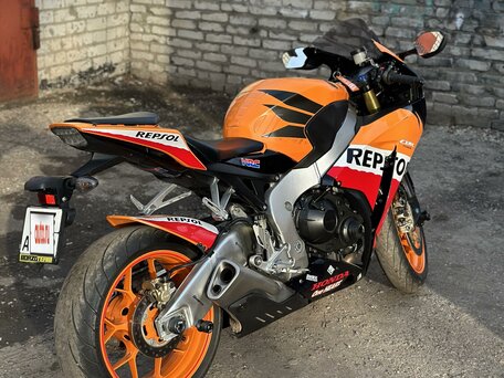 2013 Honda CBR 1000 RR/RA Fireblade, оранжевый, 950000 рублей, вид 5