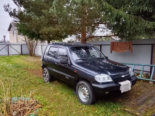 2006 Chevrolet Niva I, чёрный, 270000 рублей, вид 2