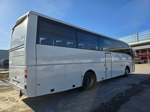 2000 Volvo B12 Series, белый, 3250000 рублей - вид 5