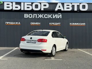 2011 Volkswagen Jetta VI, белый, 920000 рублей, вид 2