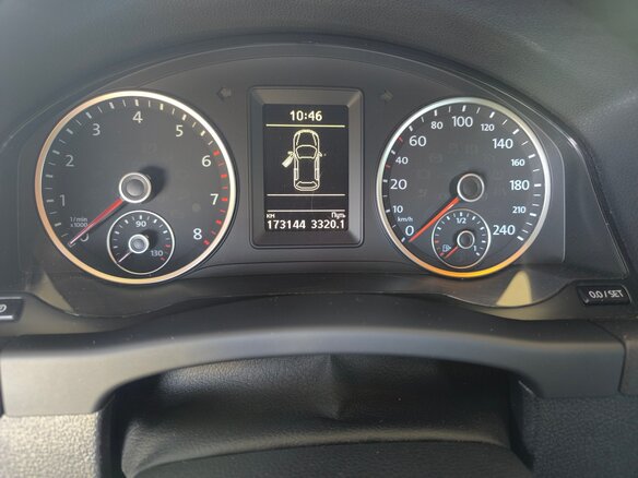 2014 Volkswagen Tiguan I Рестайлинг, коричневый, 1100000 рублей - вид 25