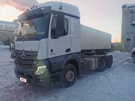 2020 Mercedes-Benz Actros, белый, 7500000 рублей, вид 1