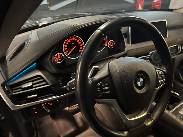 2015 BMW X6 30d II (F16), коричневый, 3000000 рублей - вид 3