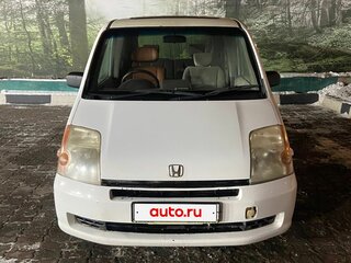 2002 Honda Mobilio I, белый, 385000 рублей, вид 2