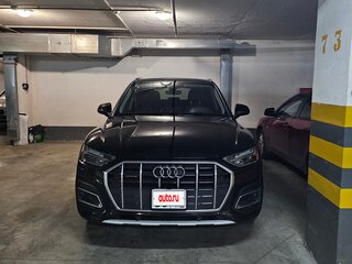 2021 Audi Q5 45 TFSI II (FY) Рестайлинг, чёрный, 3550000 рублей, вид 4