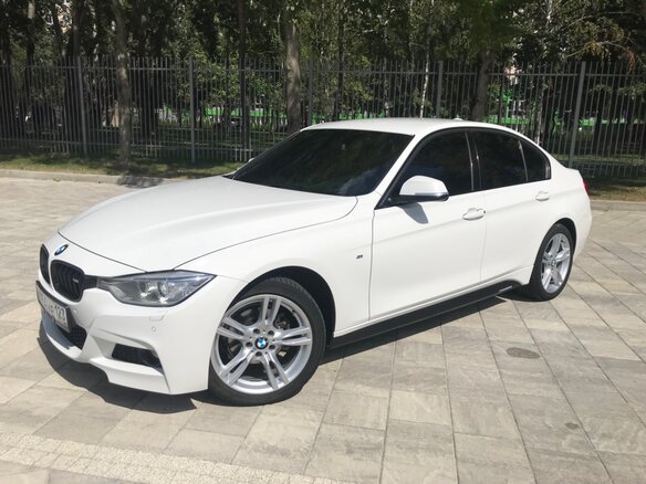 2014 BMW 3 серии 320i xDrive VI (F3x), белый, 2500000 рублей - вид 1