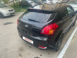 2011 Kia Ceed I Рестайлинг, чёрный, 850000 рублей, вид 3